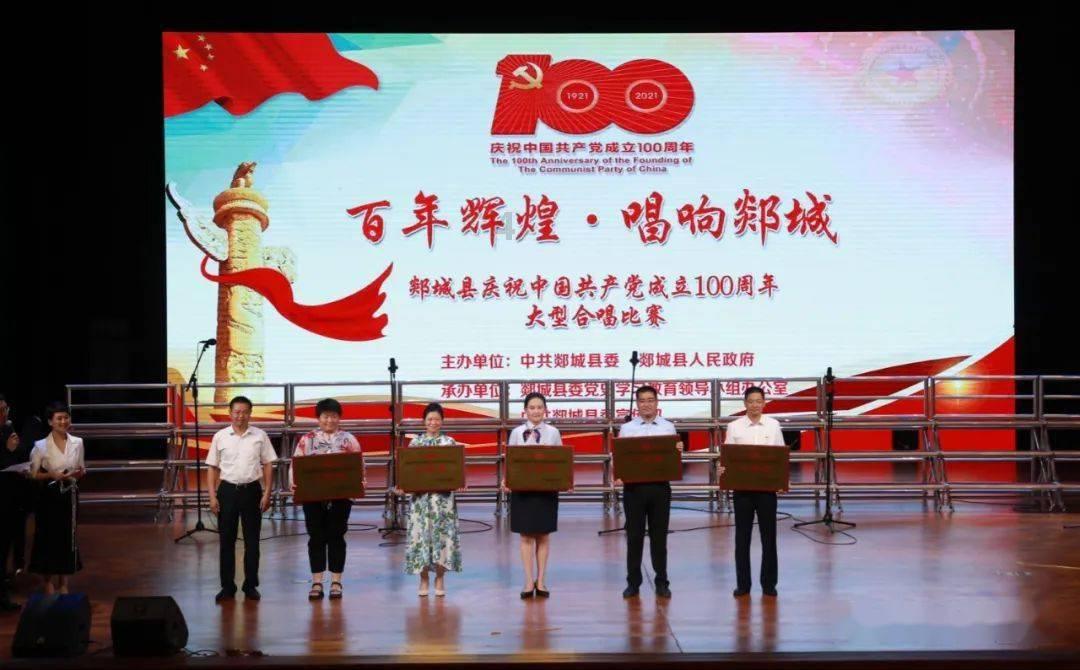 你能接受你的女朋友有异性知己吗？